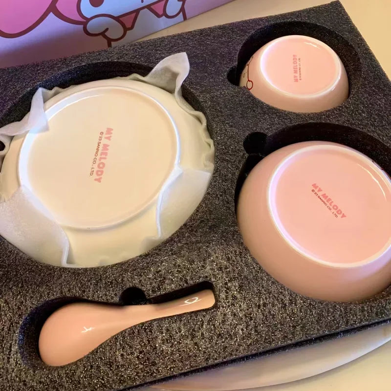 Sanrio Hello Kitty Tableware Set - Image 2