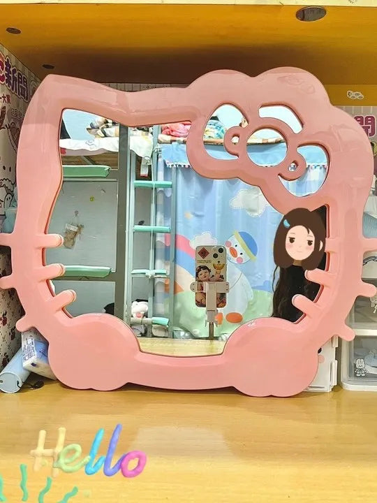 Hello Kitty Liou High Beauty Mirror - Image 3