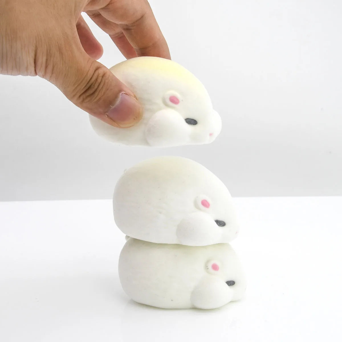 Yell Capsule Toys - Image 5